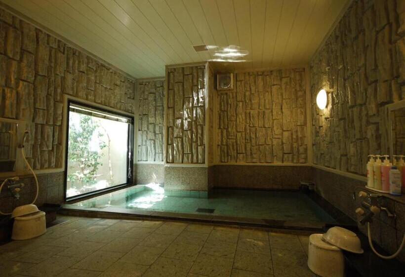 فندق Route Inn Tokoname Ekimae