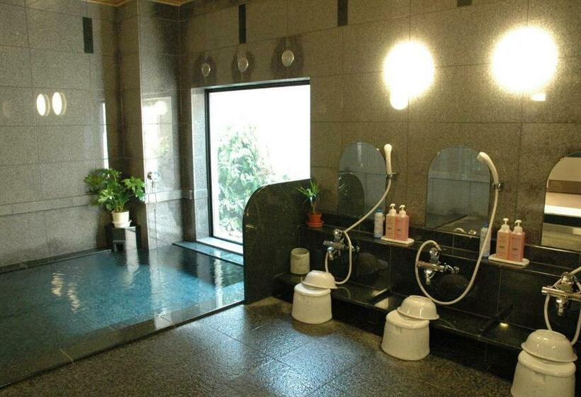 فندق Route Inn Hirosakijoto