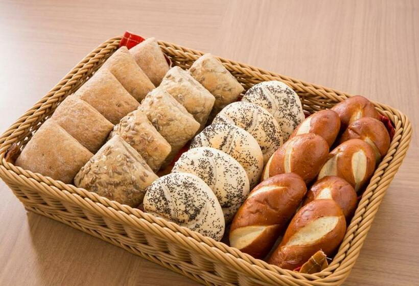 فندق Route Inn Hirosakijoto