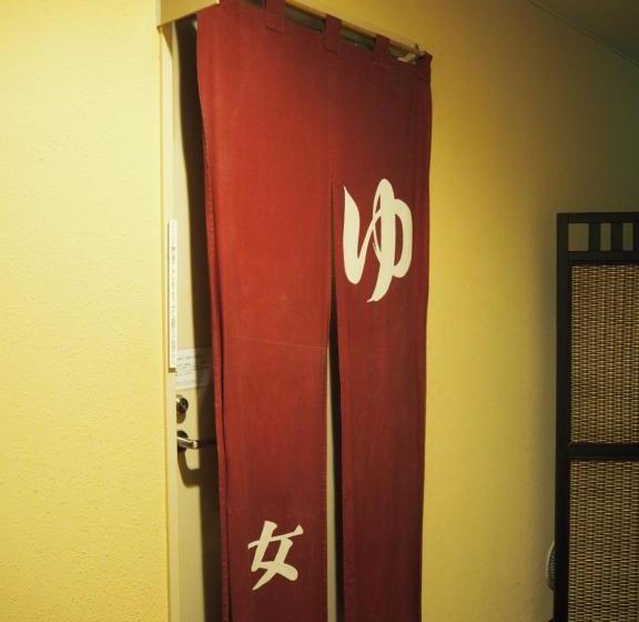 호텔 Route Inn Nagaoka Ekimae