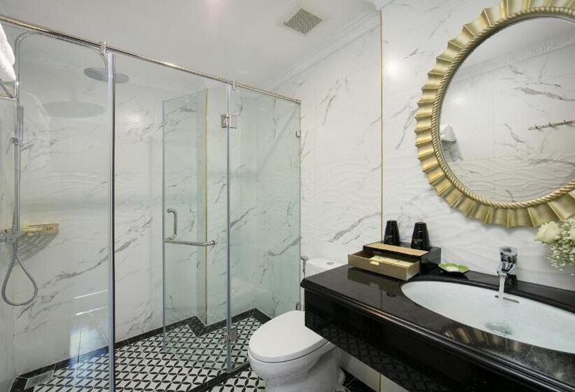 هتل Royal Holiday Hanoi