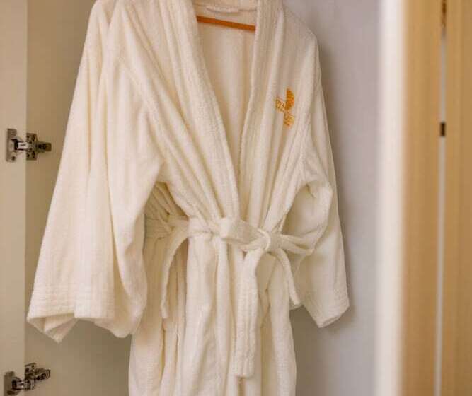 هتل Royal Holiday Hanoi