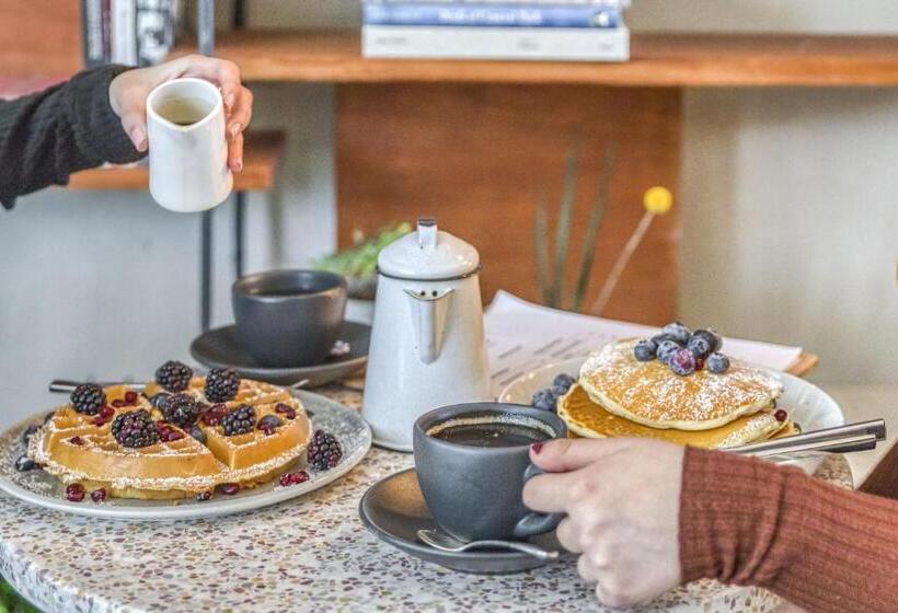 فندق Alameda Highline