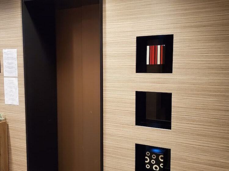 בית מלון כפרי Sotetsu Fresa Inn Yokohama Totsuka