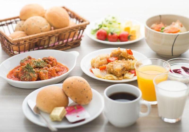 בית מלון כפרי Sotetsu Fresa Inn Yokohama Totsuka