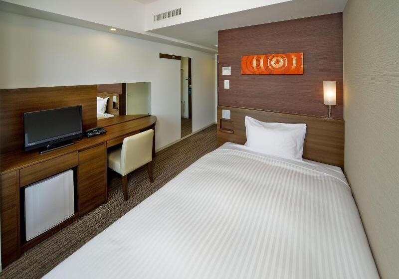 בית מלון כפרי Sotetsu Fresa Inn Yokohama Totsuka