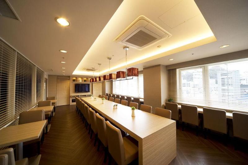 בית מלון כפרי Sotetsu Fresa Inn Yokohama Totsuka