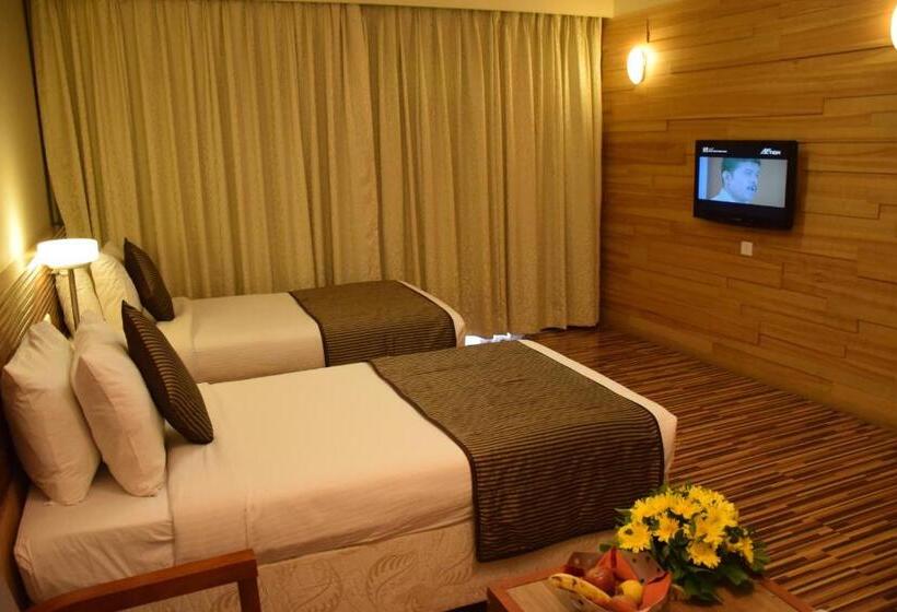 בית מלון כפרי St Laurn The Spiritual Resort