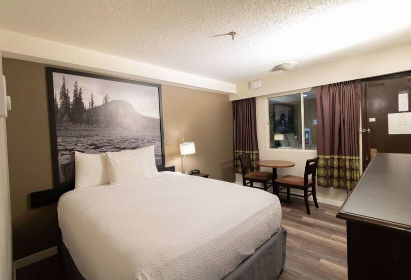 هتل Super 8 By Wyndham Prince George