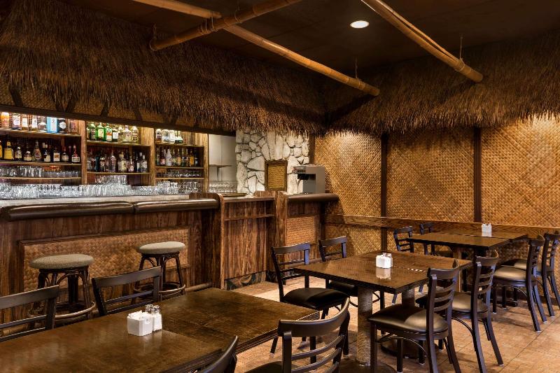 هتل Super 8 By Wyndham Prince George