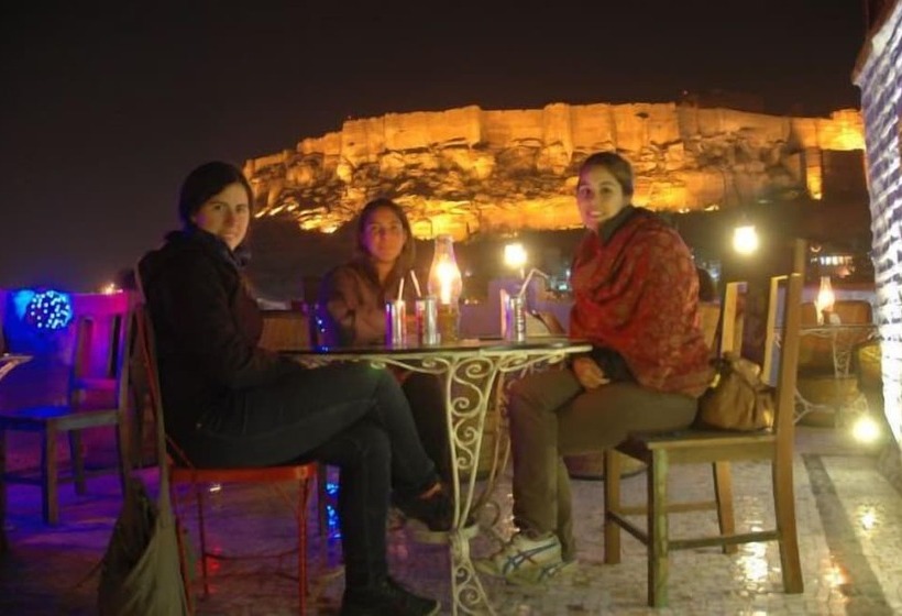 בית מלון כפרי The Blue House