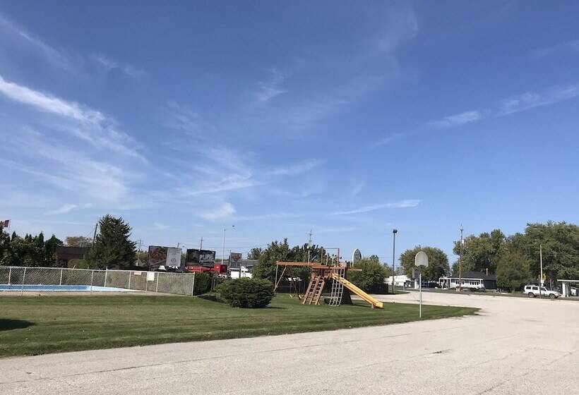 酒店 The Gables Inn