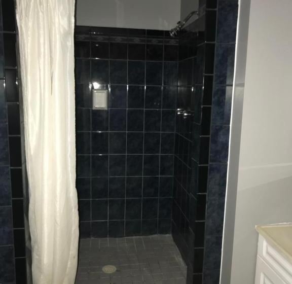 酒店 The Gables Inn