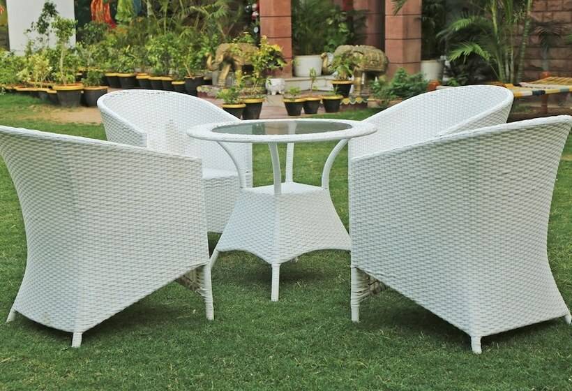 Treebo Trend The Marwar Hotel And Gardens