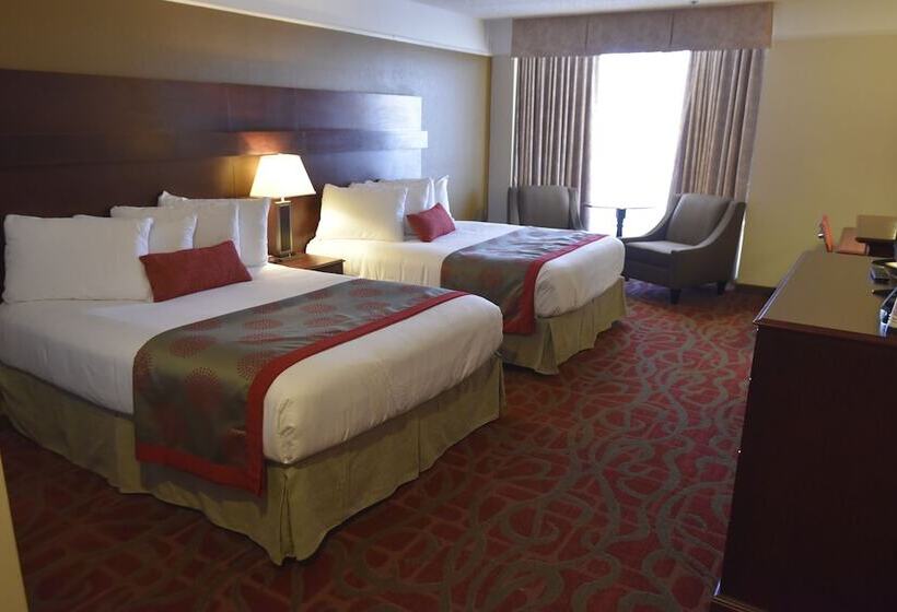 בית מלון כפרי Tropical Inn  North Battleford