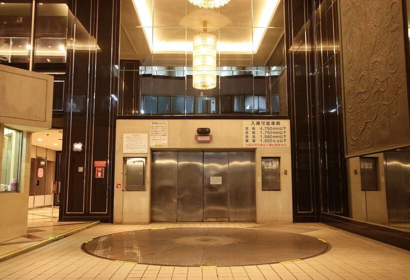 Отель Trusty Nagoya Shirakawa