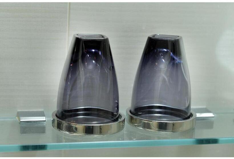 Отель Trusty Nagoya Shirakawa