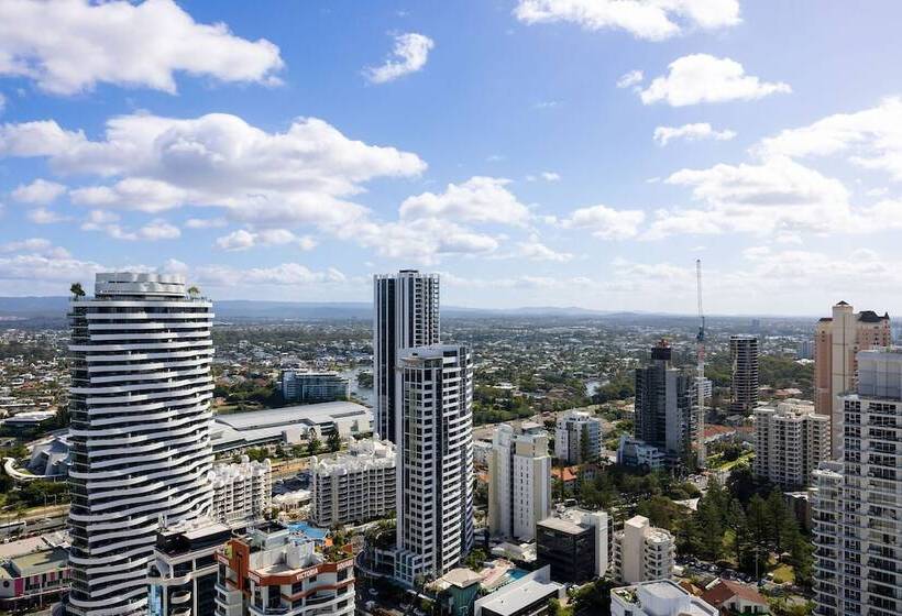 هتل Ultiqa Air On Broadbeach