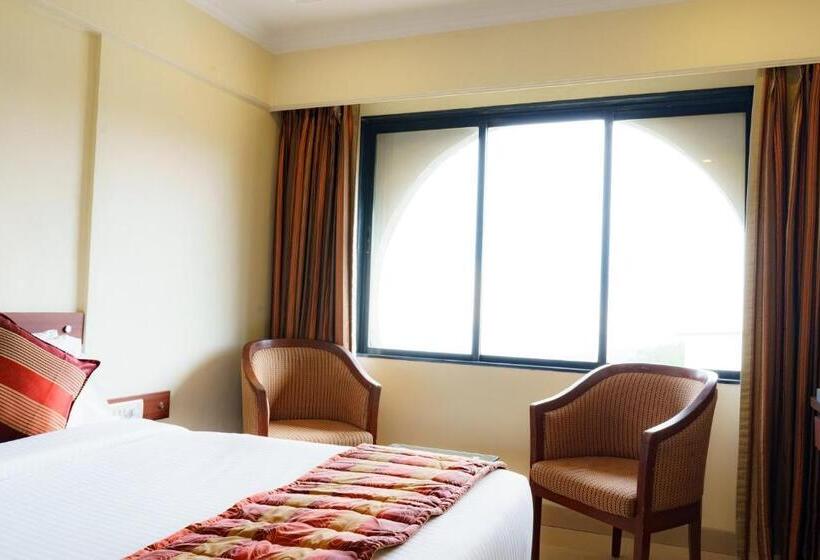 فندق Valley View Beacon Resort