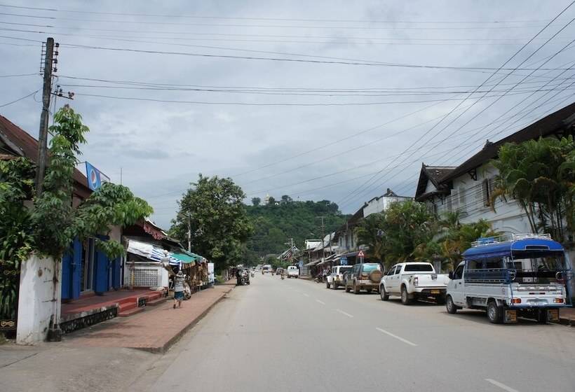 호텔 Visoun Namsok