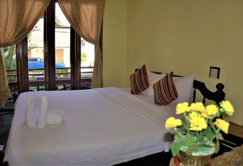 호텔 Visoun Namsok