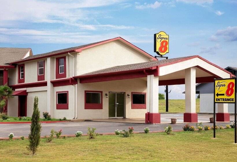 فندق على الطريق Super 8 By Wyndham Corsicana