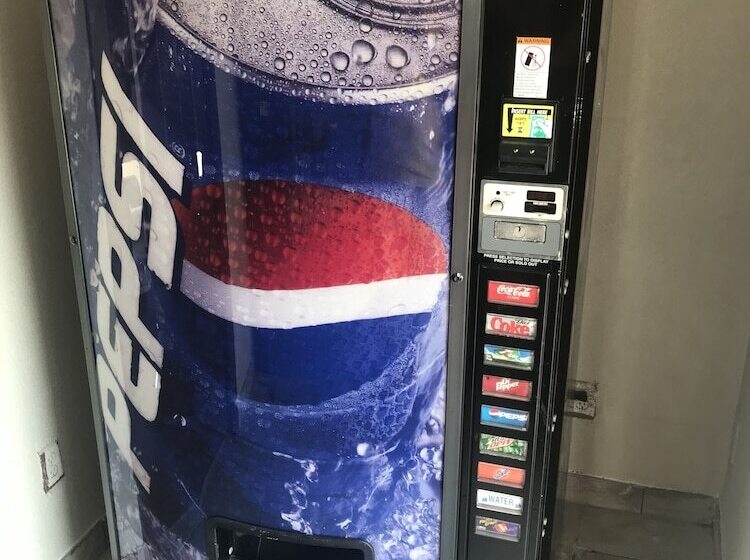 فندق على الطريق Super 8 By Wyndham Corsicana