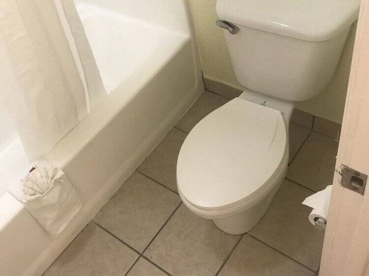 فندق على الطريق Super 8 By Wyndham Corsicana