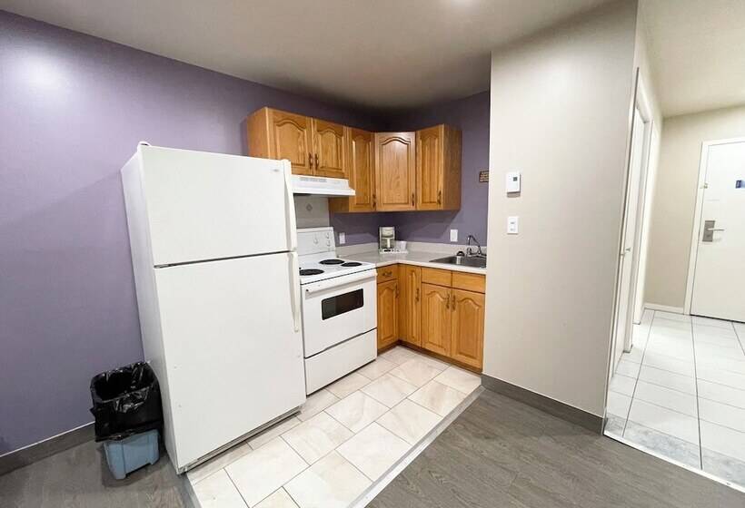 مُتل Thriftlodge By Wyndham Moncton