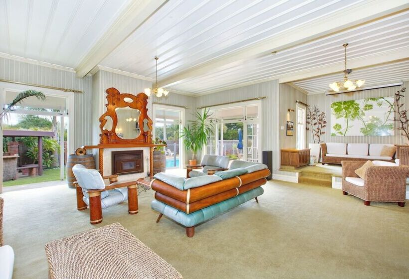 מוטל Warkworth Lodge