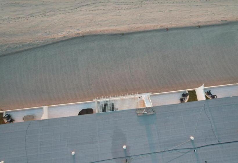 Quinta Pacifica Beachfront Villas