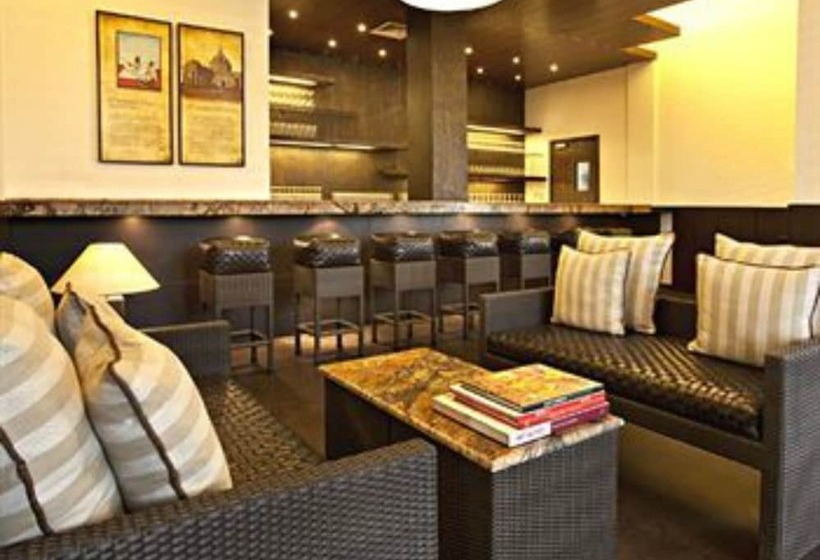 استراحتگاه Lemon Tree Hotel, Tarudhan Valley, Manesar