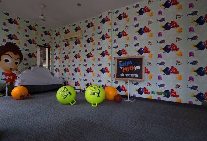 استراحتگاه Lemon Tree Hotel, Tarudhan Valley, Manesar