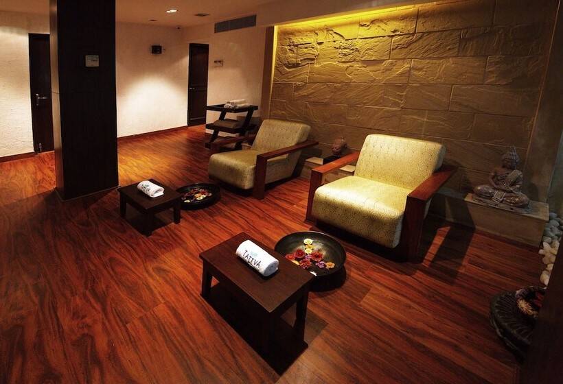 استراحتگاه Lemon Tree Hotel, Tarudhan Valley, Manesar