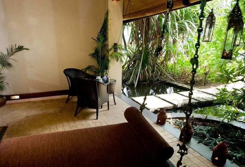 리조트 Reef Villa