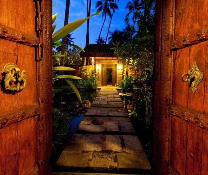 리조트 Reef Villa