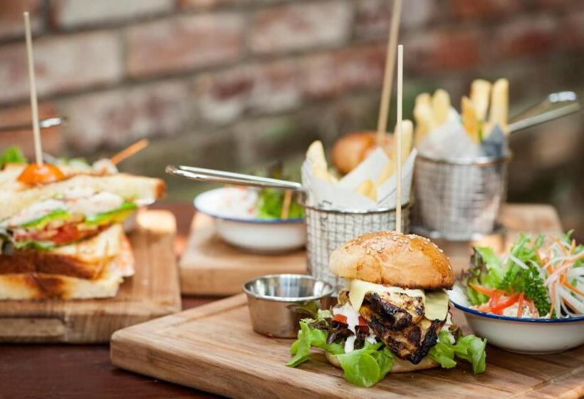 리조트 Reef Villa