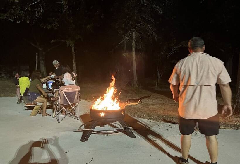 فندق Driftwood Inn And Lodge By The Lake