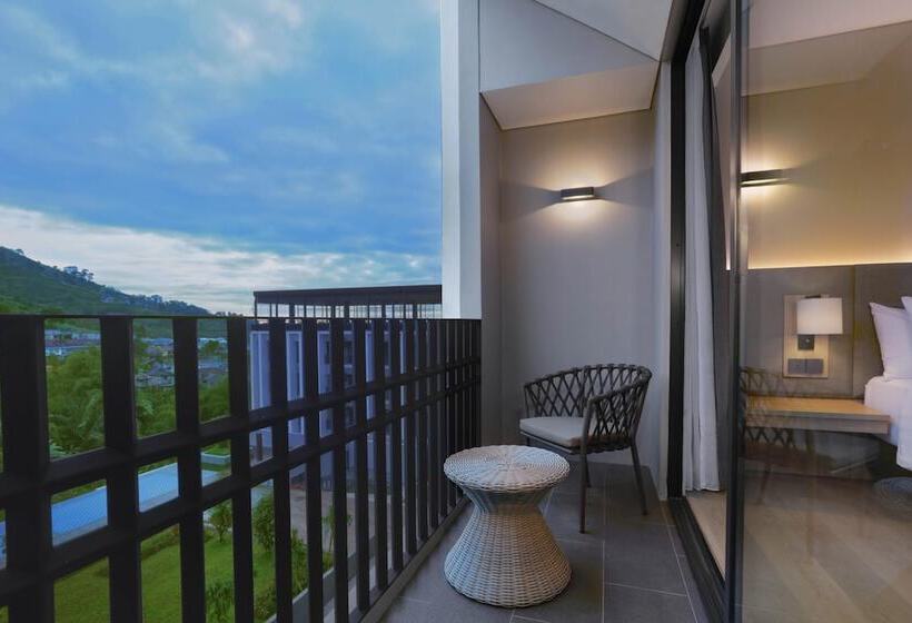 Grand Aston Puncak Hotel & Resort