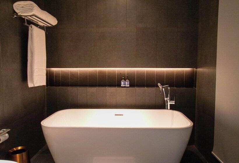 Grand Aston Puncak Hotel & Resort