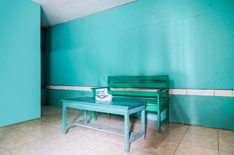 Отель Oyo 91016 Sandi Homestay