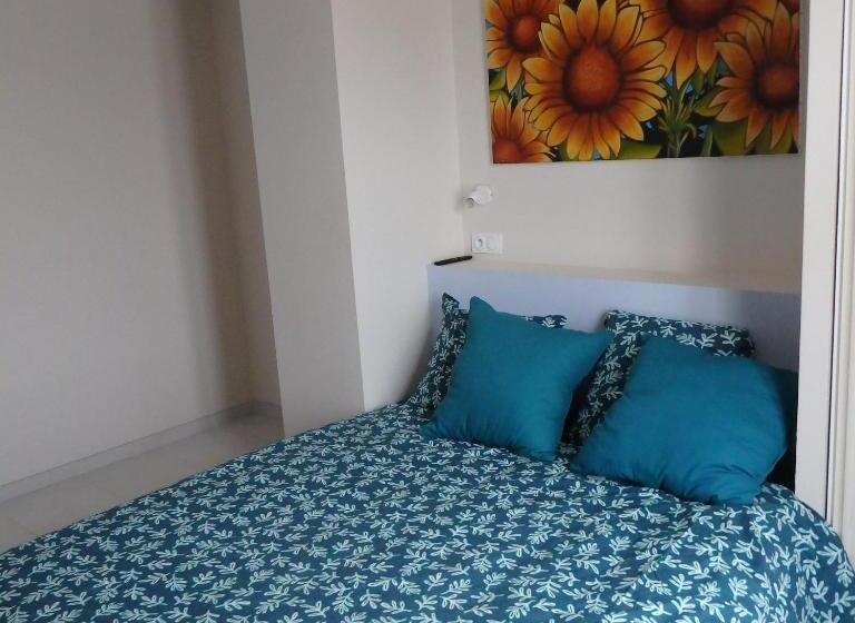 ベッドアンドブレックファースト L Oustal Des Fontanilles