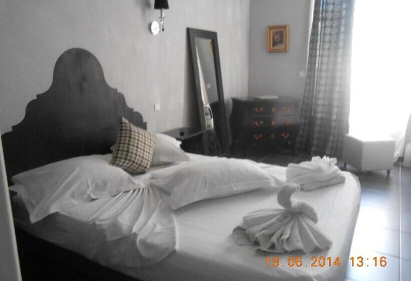 Отель Restaurant Cortie