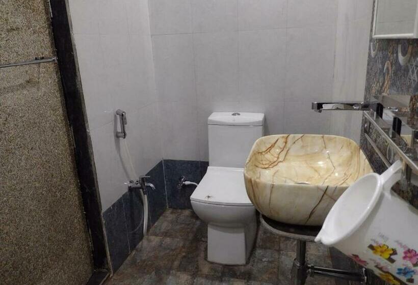 אתר נופש Amee S Retreat