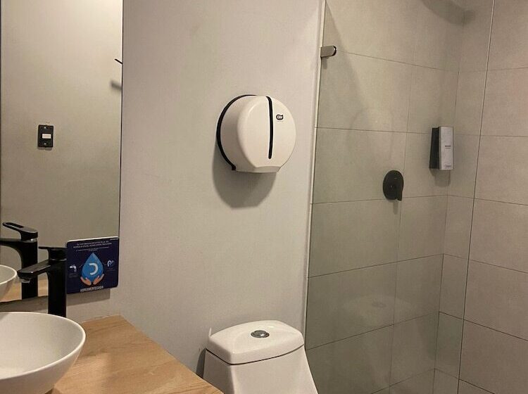 فندق صغير Dreamer Beach Club