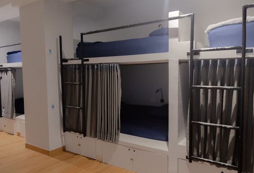 ユースホステル Dreamer Beach Club