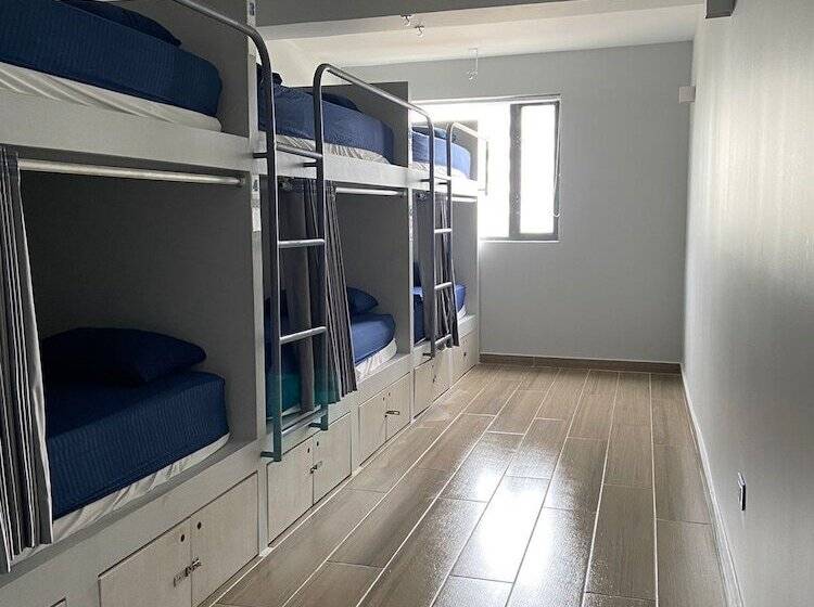 ユースホステル Dreamer Beach Club