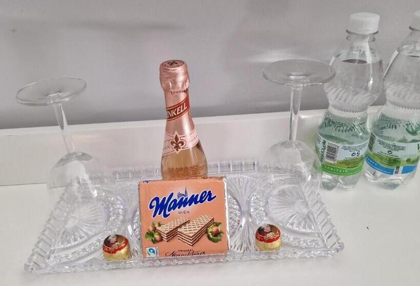 هاستل Palais Elegance Wien