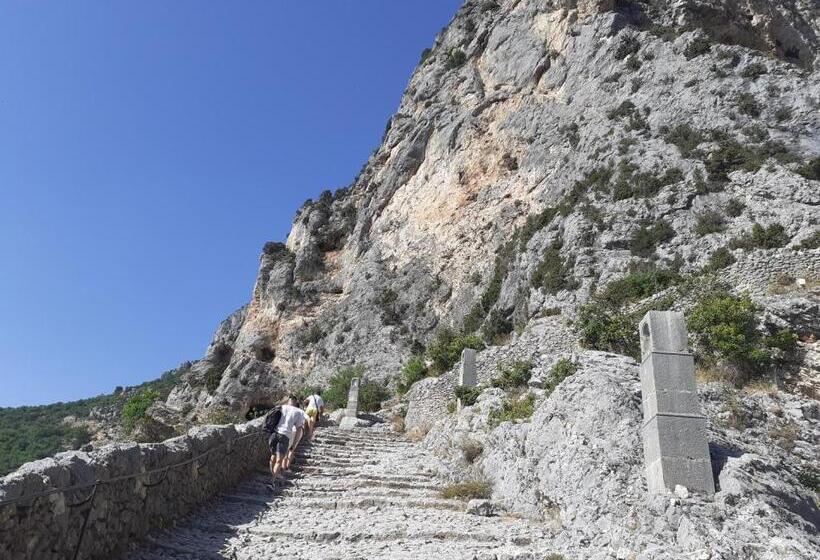 민박 Chambres D Hãƒæ’ã‚â´tes Dans Authentique Mas Avec Piscine En Provence