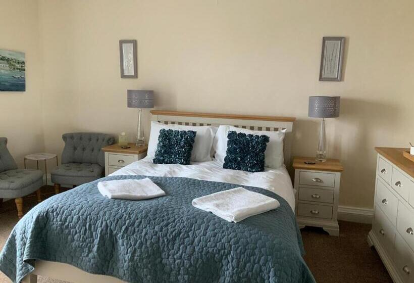 مبيت وإفطار Haven House